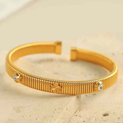 Clover Flower Cubic Zirconia 18K Gold Anti Tarnish Snake Cuff Kada Bracelet For Women