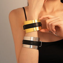 Stylish 18K Gold Black Leather Kada Bracelet For Women