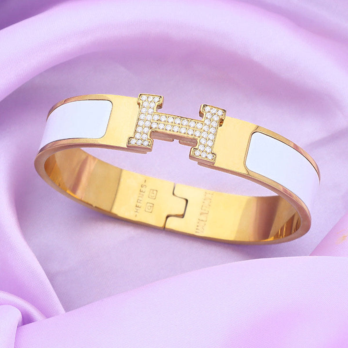 H Lock 18K Gold White Cubic Zirconia Enamel Anti Tarnish Kada Bracelet For Women