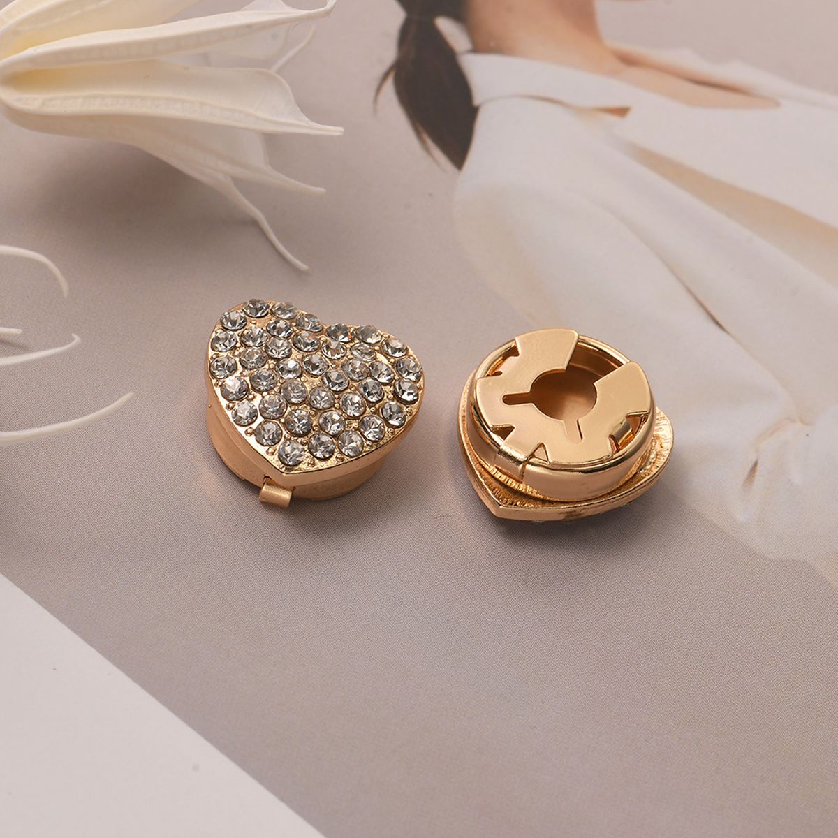 Heart Cubic Zirconia 18K Gold Anti Tarnish Single Shirt Button Cover For Unisex