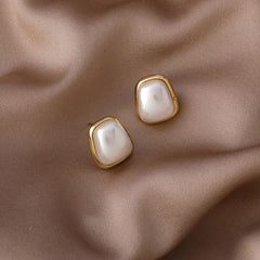 trapezoid Shape Pearl 18k Gold Copper Stud Earring for Women