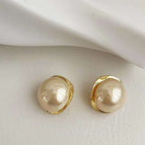 Glossy Pearl 18K Gold Anti Tarnish Stud Earring For Women