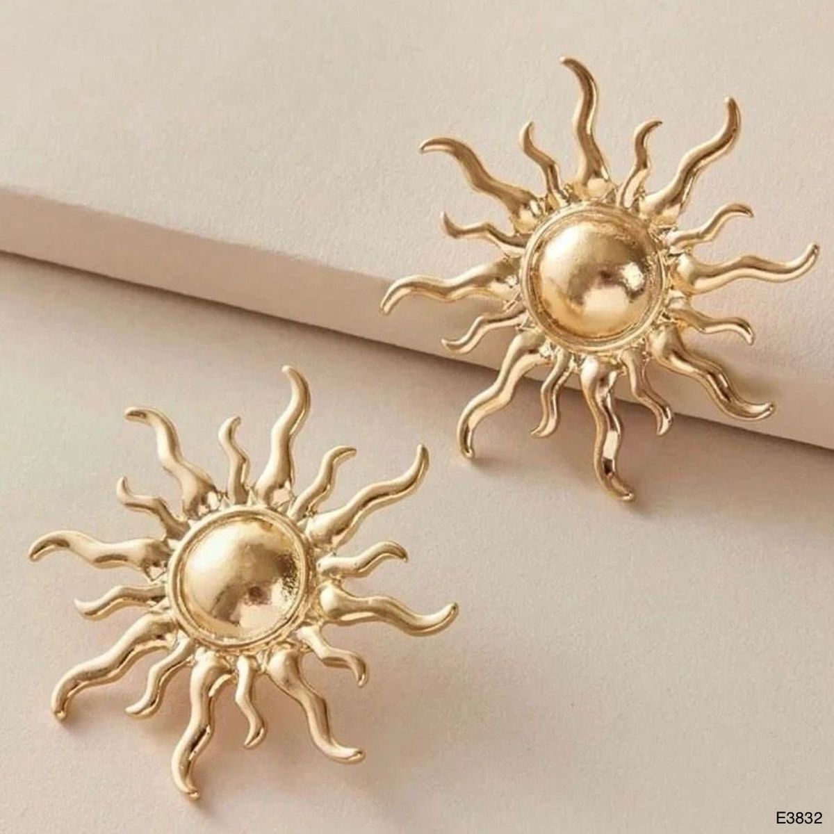 Sun 18K Gold Anti Tarnish Stud Earring For Women