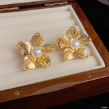 Leaf Rope Flower White 18K Gold Pearl Anti Tarnish Stud Earring For Women