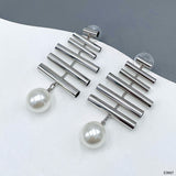 Rood Steel White Silver Pearl Anti Tarnish Dangler Earring For Women