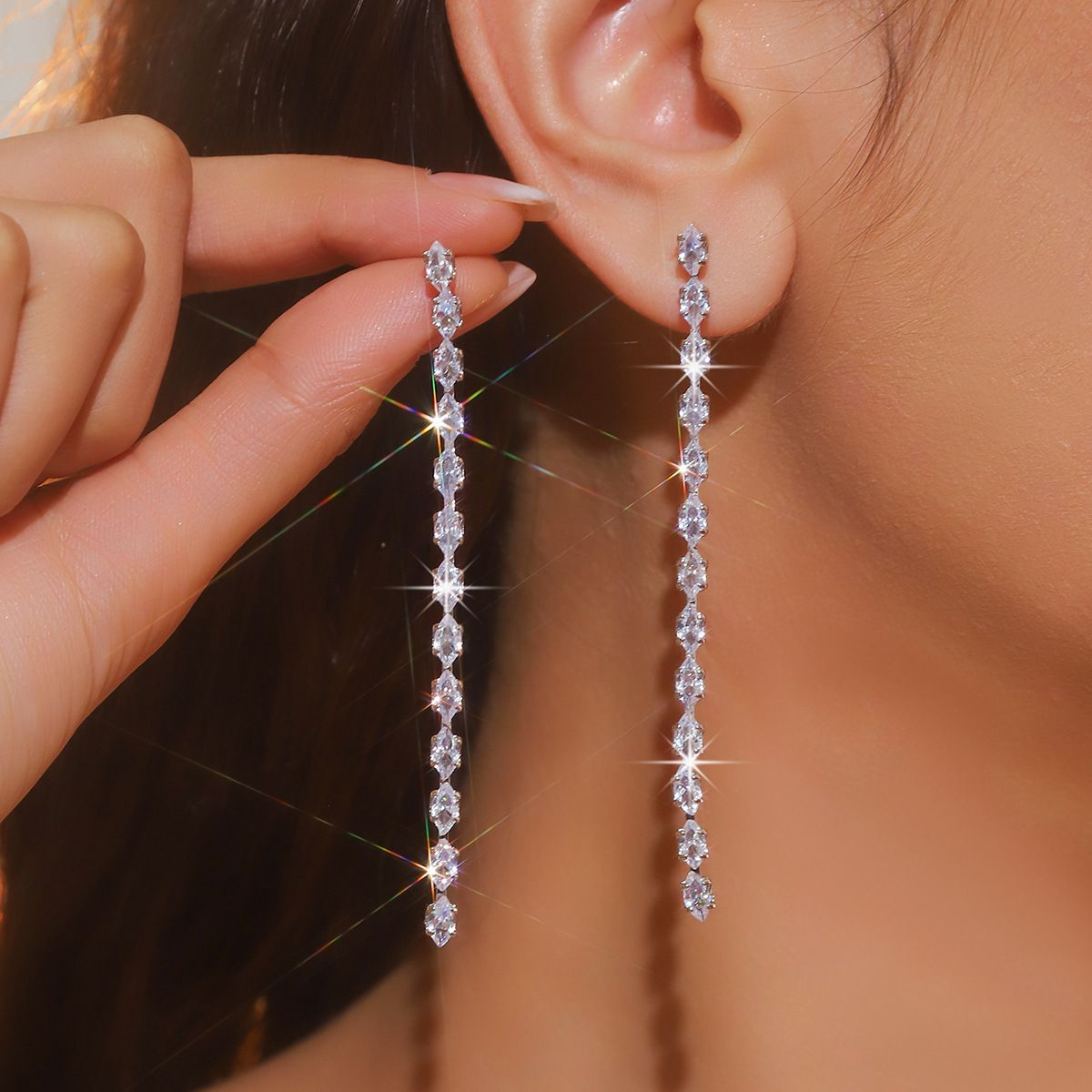 Vertical Solitaire Rhinestone 18K Gold Anti Tarnish Tassel Dangler Earring For Women