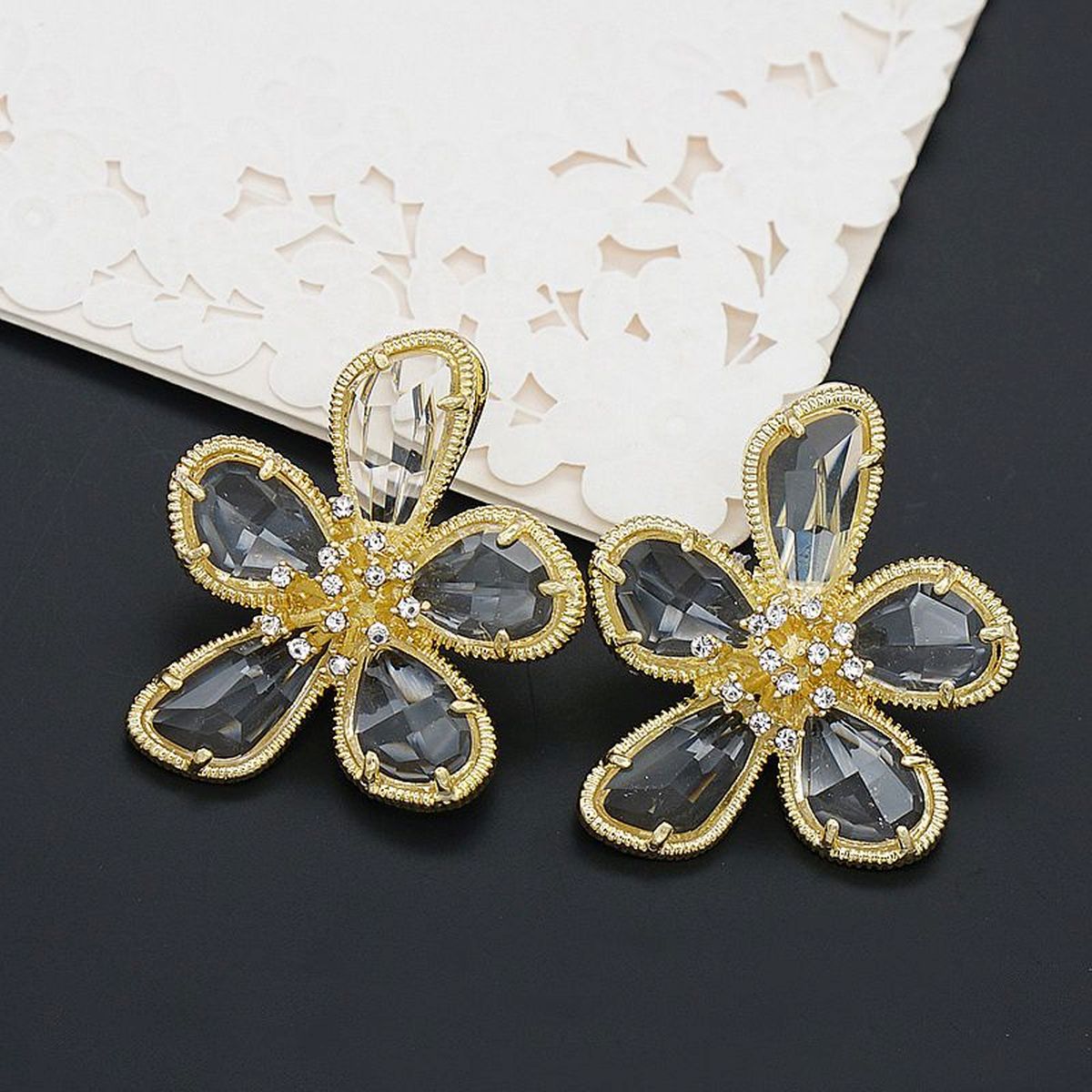 Flower Cubic Zirconia 18K Gold Anti Tarnish Stud Earring For Women