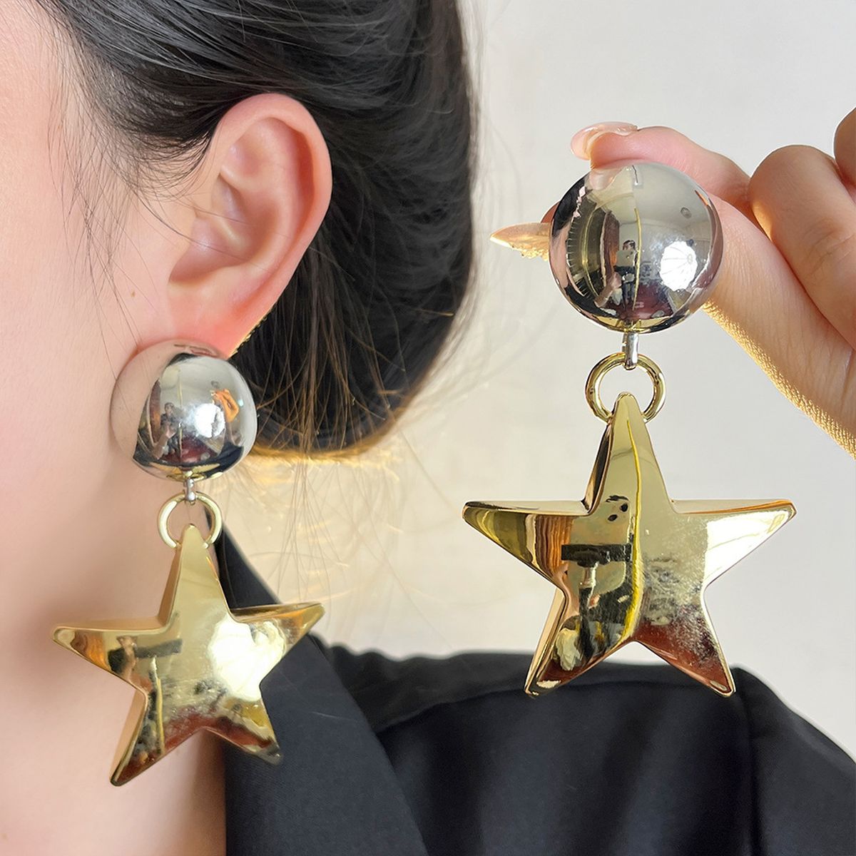 Big Star Glossy 18K Gold Silver Dangler Earring For Women