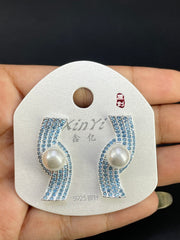 Multi Color Elegant Curved Pearl Gold Silver Copper Stud Earrings Women