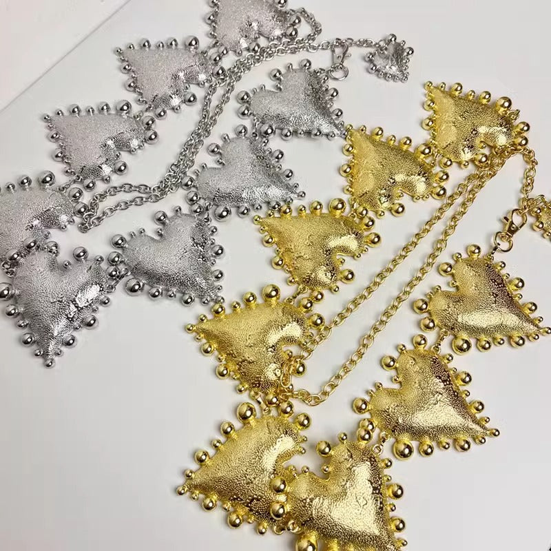 Beaten Finish Heart 18K Gold Wrist Chain Band For Women