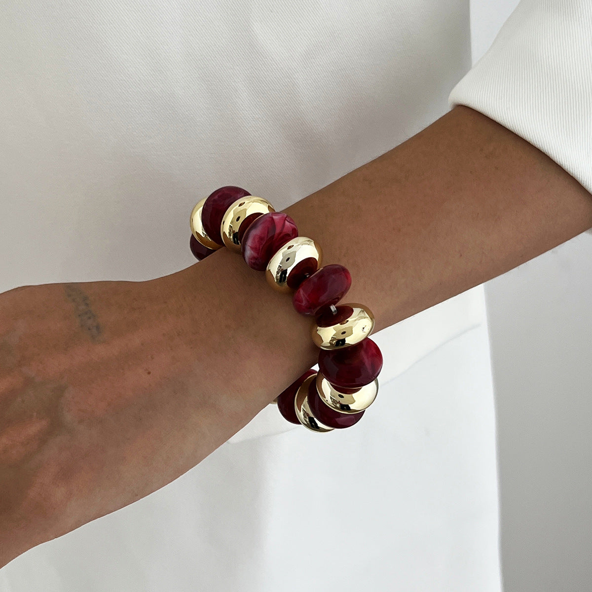 Multi Color Resin Stones Stretchable Stylish Chunky Gold Bracelet