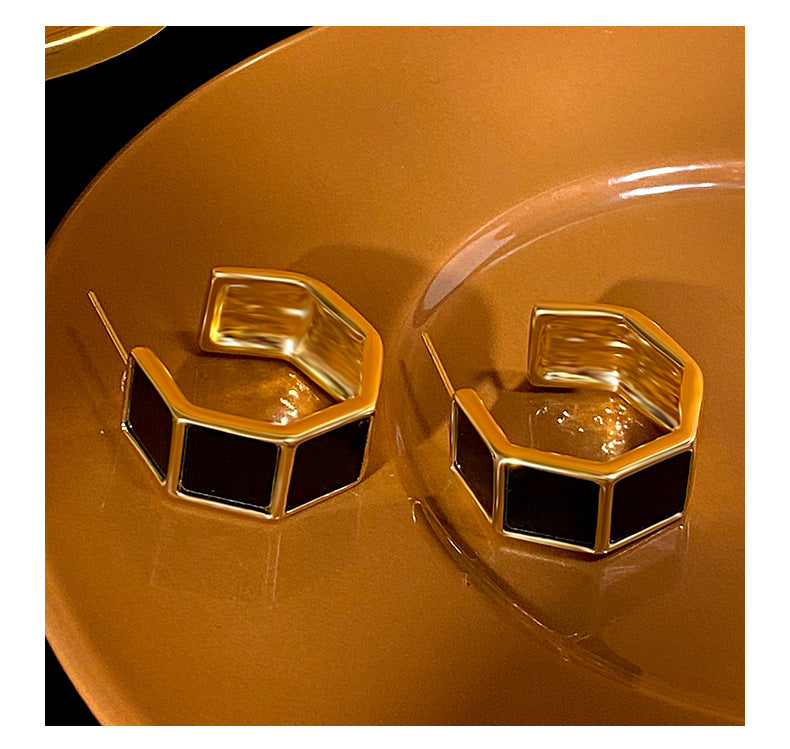 Hexagon Rectangle Enamel White Black 18K Gold Plated Anti Tarnish Hoop Earring For Women