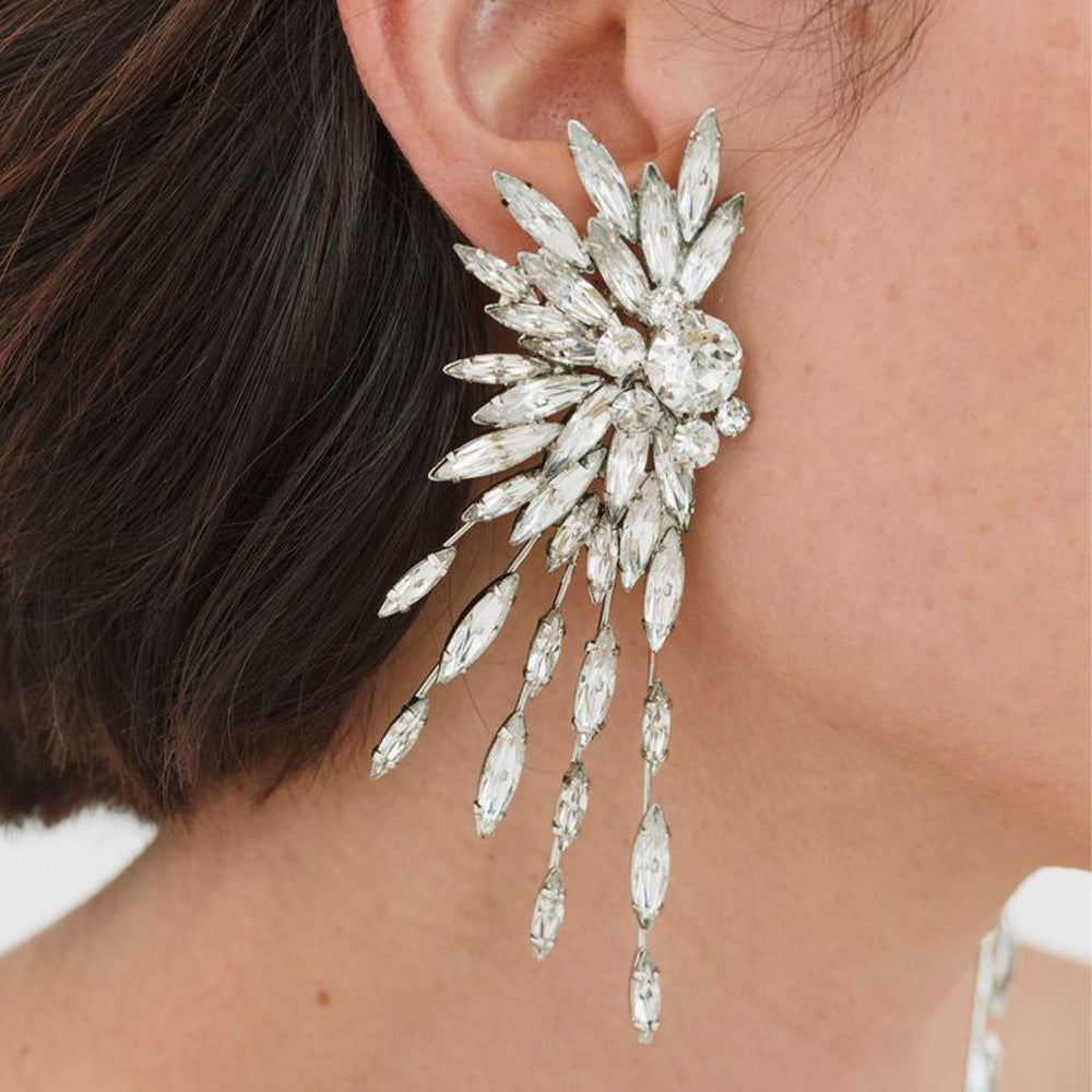 Sparkle Solitaire Cubic Zirconia Silver Dangler Earring For Women