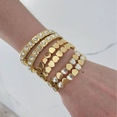 Heart Stretchable Gold Plated CZ Anti Tarnish Brass Bracelet For Women