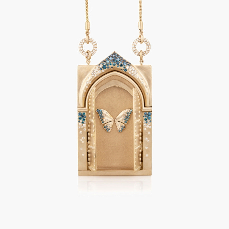 Butterfly Openable Door 18K Gold Blue Studded Anti Tarnish Necklace Pendant Chain For Women