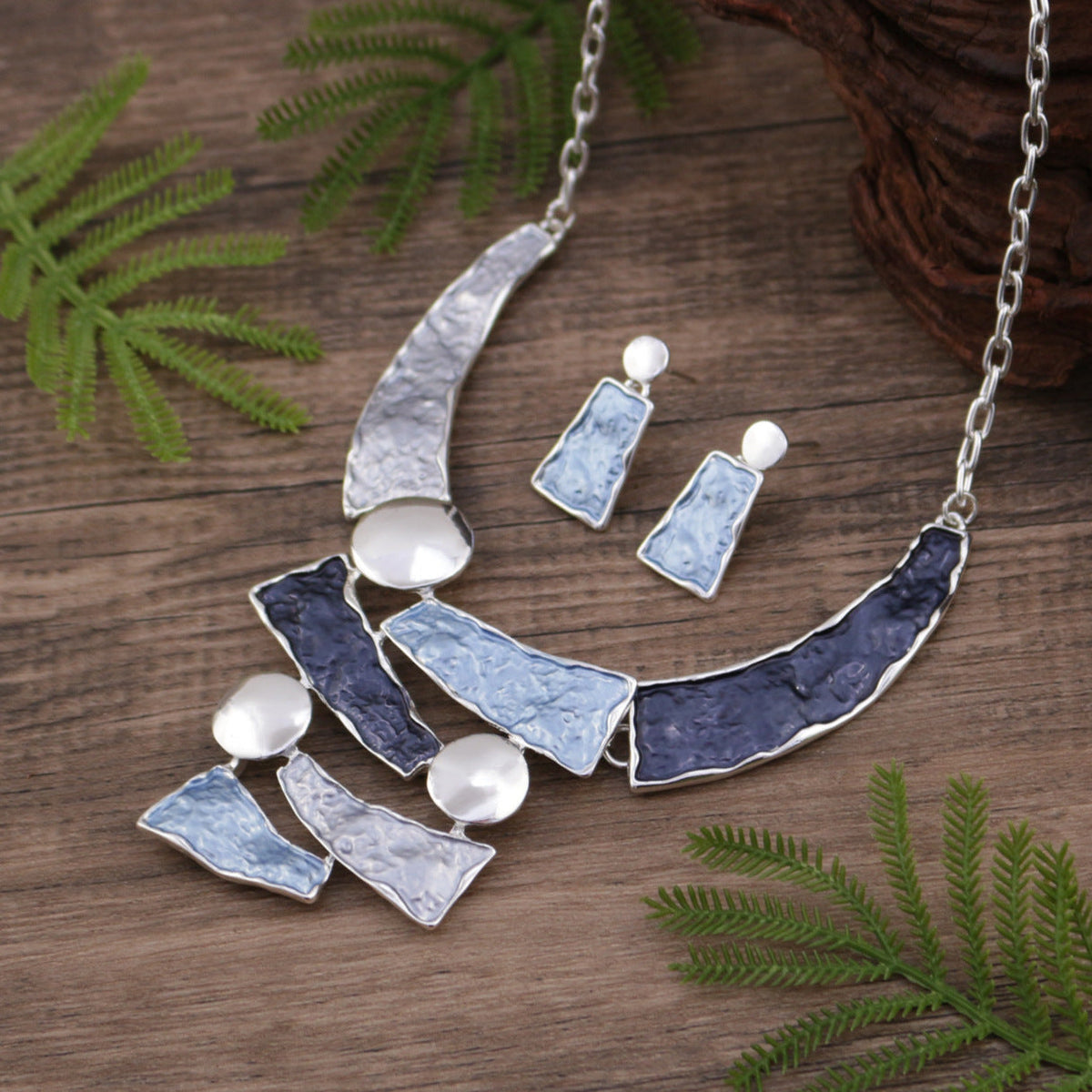 Beaten Finish 18K Gold Plated Dark Blue Green Enamel Necklace Earrings Set For Women