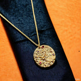 Pisces Beaten 18K Gold Medallion Zodiac Sign  Chain for Women