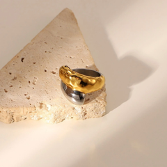 Dented Two tone 18K Gold Silver Stainless Steel Anti Tarnish Ring For Women