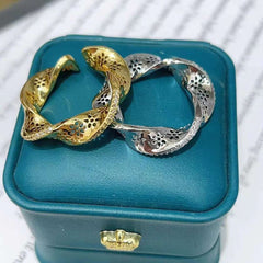 Curly Flower Cubic Zirconia 18K Gold Anti Tarnish Free Size Ring For Women