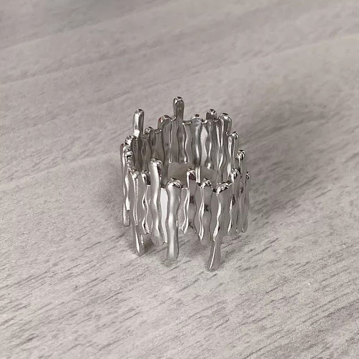 Beaten Finish 18K Gold Anti Tarnish Adjustable Ring For Women