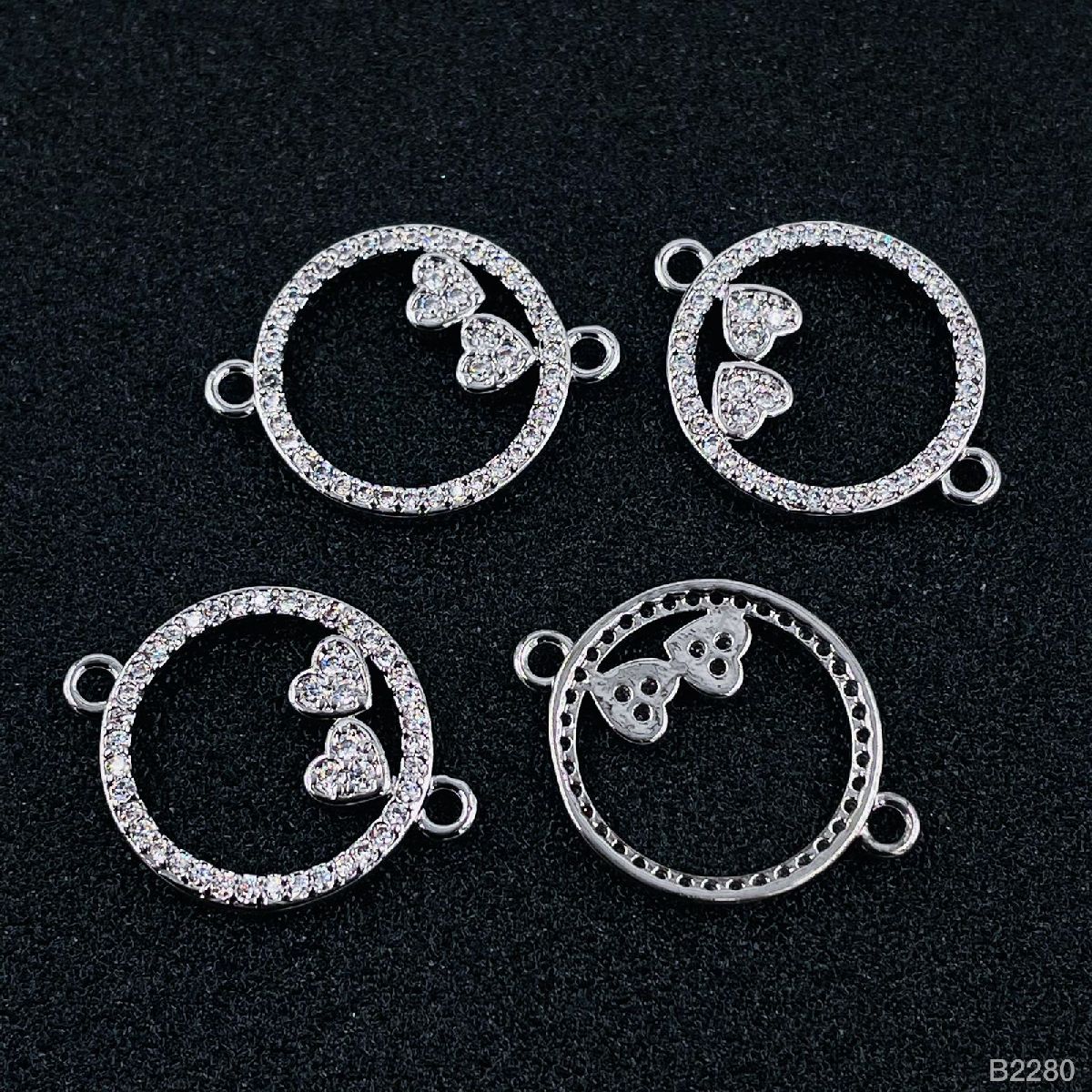 Heart Silver Cubic Zirconia American Diamond Centre Pcs For Women