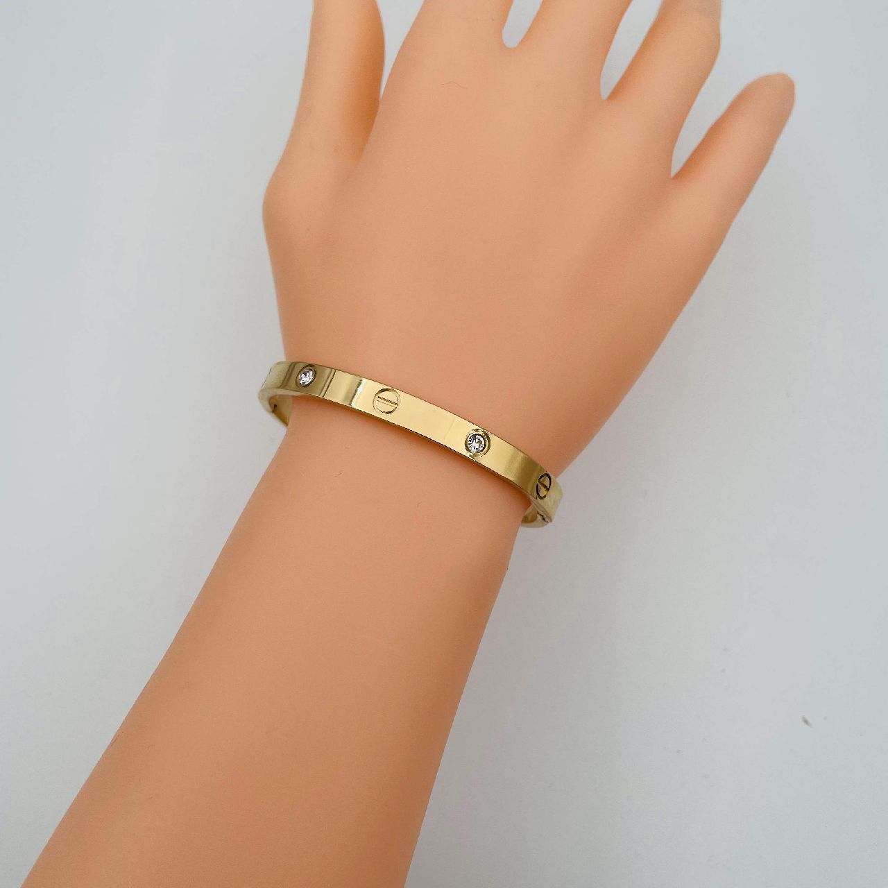 Buy 22k Gold Bracelet Kada for Unisex, Yellow Gold Bracelet Indian Gold  Jewelry, Engraved Bracelet Gold Men, Birthday Gift, Royal Look Bangle  Online in India - Etsy