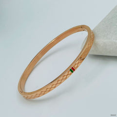 Gucci rose on sale gold bangle