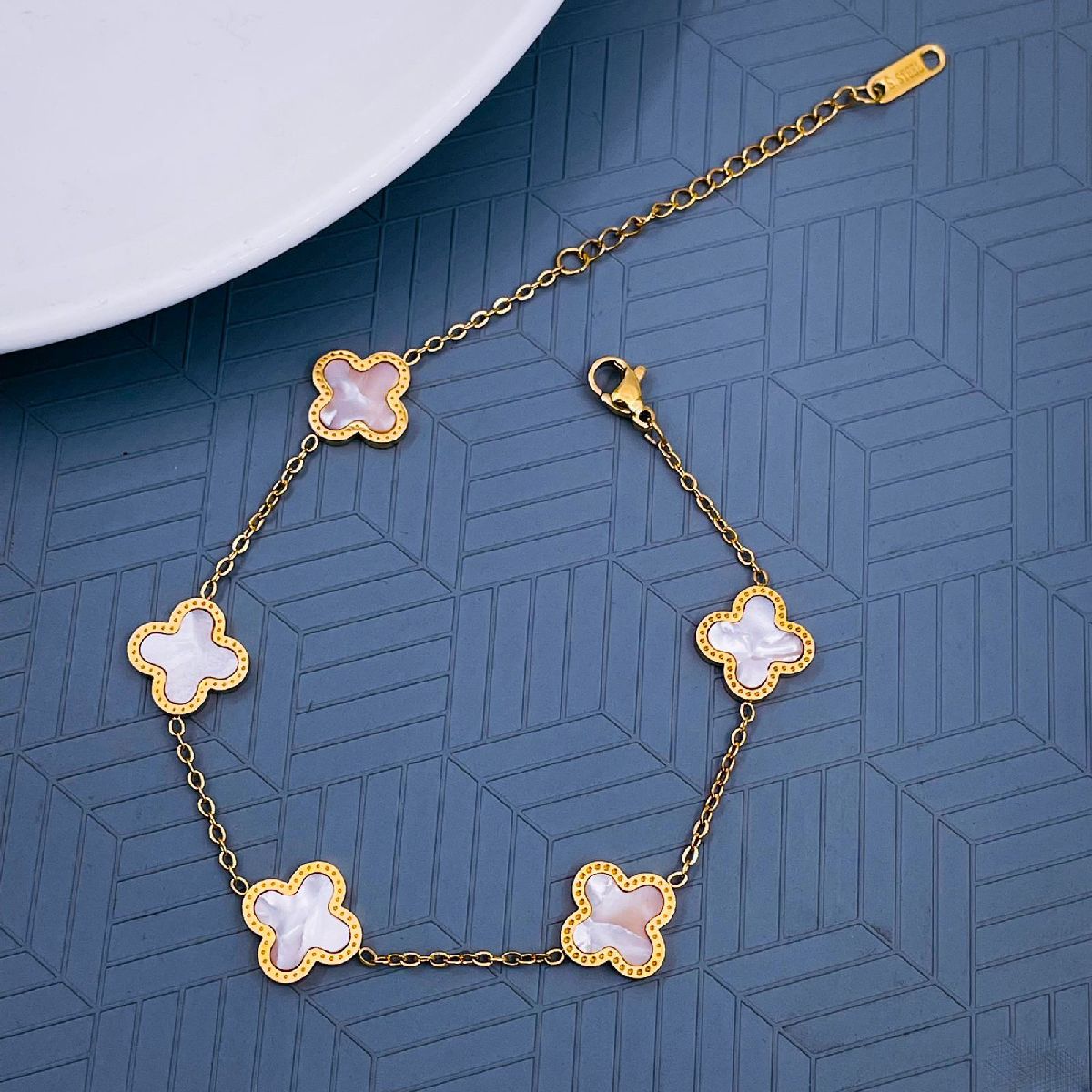 Clover Flower White 18K Gold Stainless Steel Adjustable Bracelet