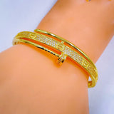 Double Layer Screw Nail Cubic Zirconia 18K Gold Copper Openable Kada Bangle For Women