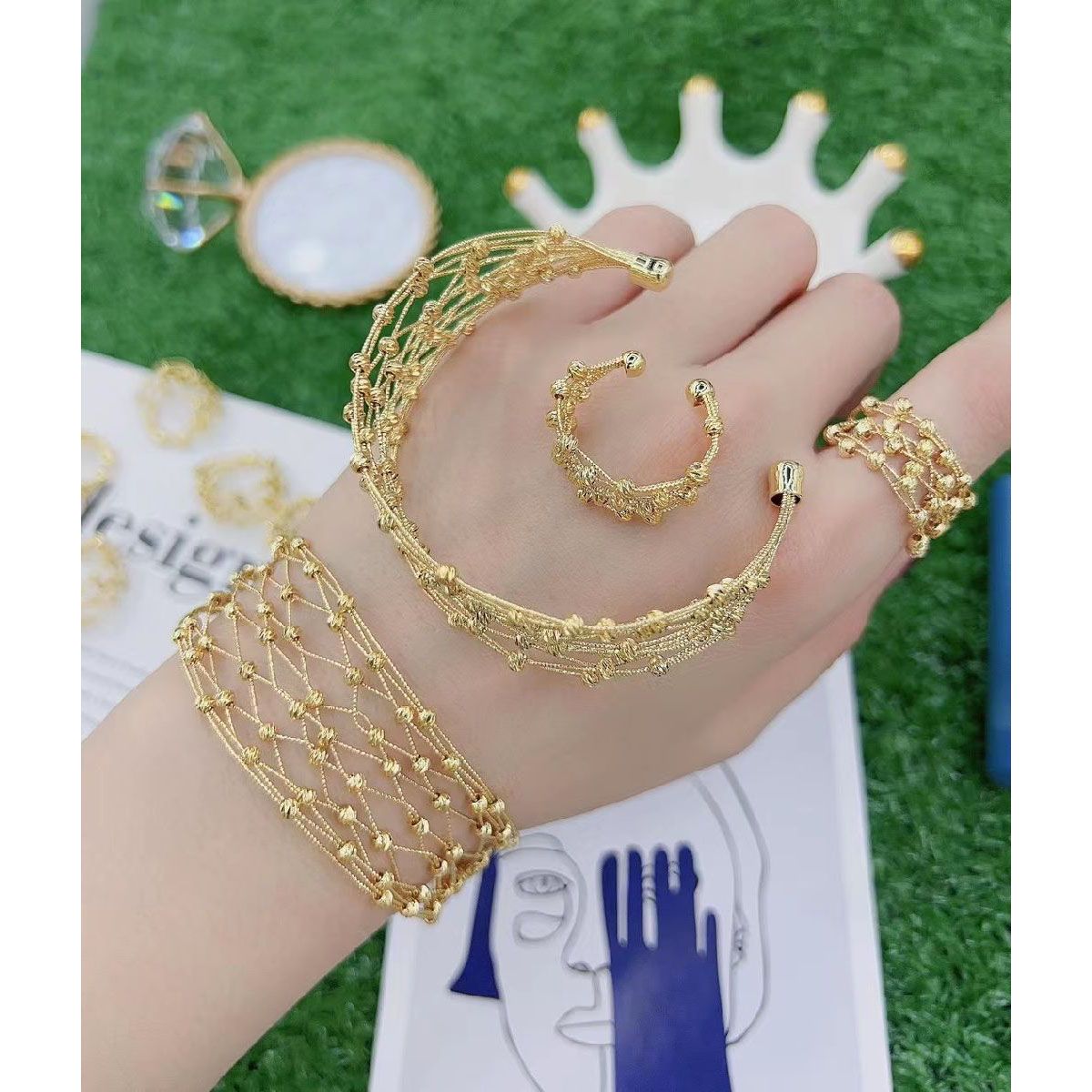 Amazon.com: 18K Solid Gold Bracelets for Women, Yellow Gold Beads Ball  Bracelet with Durable Chain Jewelry Gifts for Her, Mom, Wife, Girls 6.5