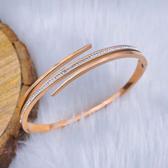 Stylish Stainless Steel Rose Gold Cubic Zirconia Openable Bangle Kada For Women