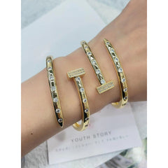 Nail Gothic Cubic Zirconia 18K Gold Openble bangle Kada for Women