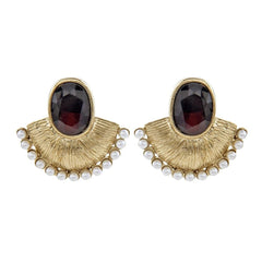 Traditional Antique Gold Black Pearl Stud Earring For Women