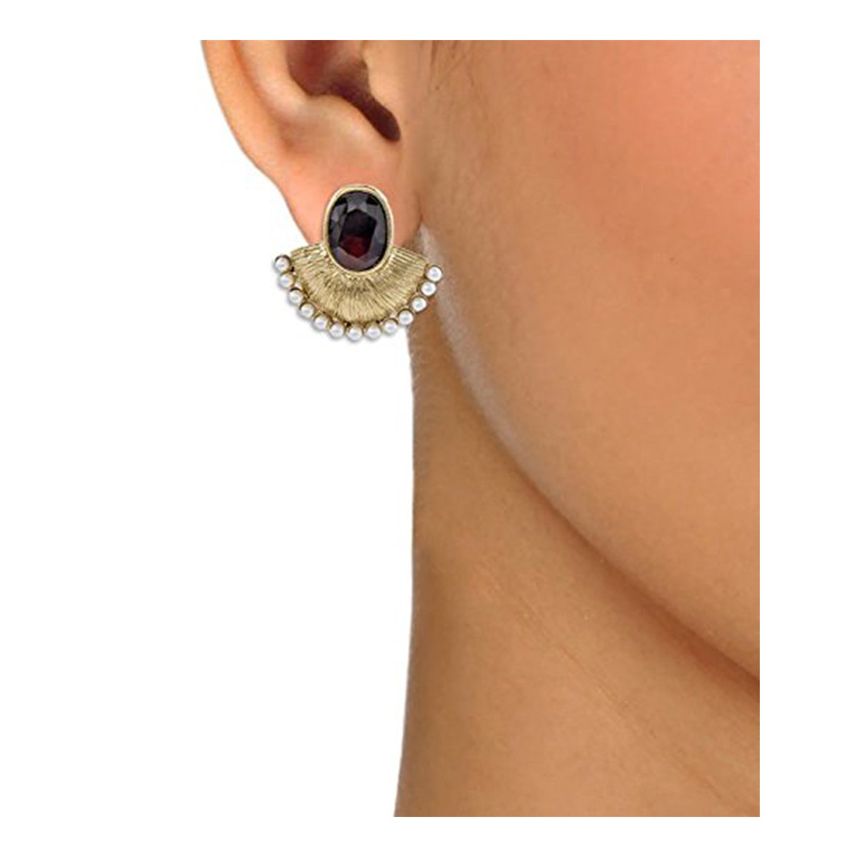 Traditional Antique Gold Black Pearl Stud Earring For Women