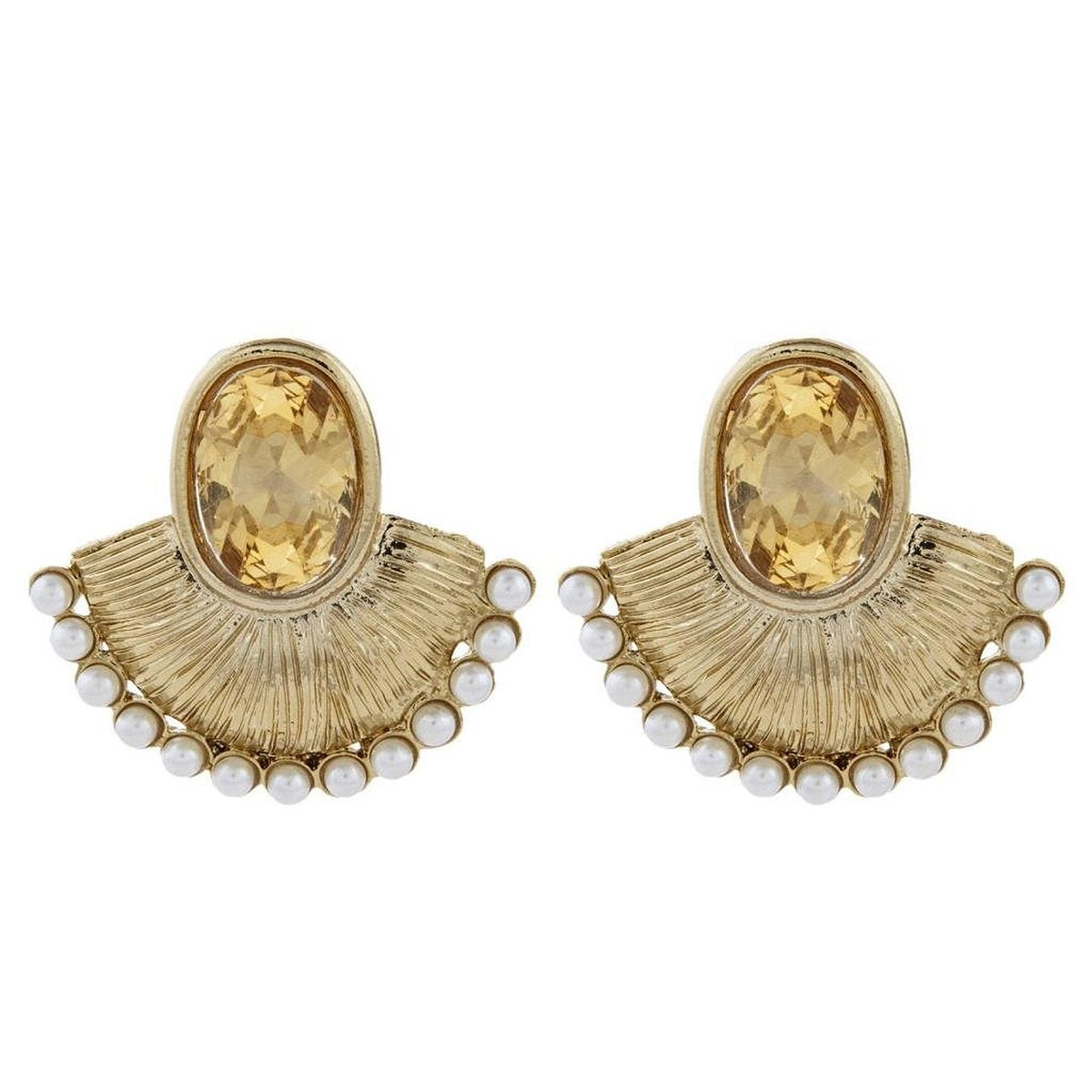 Traditional Antique Gold Pearl Stud Earring For Women