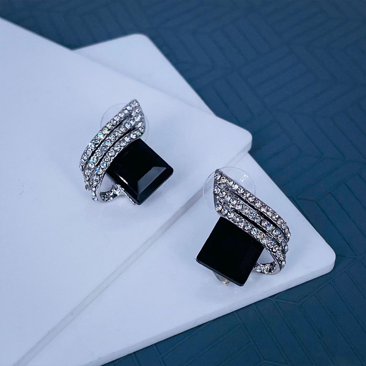 Three Stone Wave Aaa Crystal American Diamond Black Stud Earring