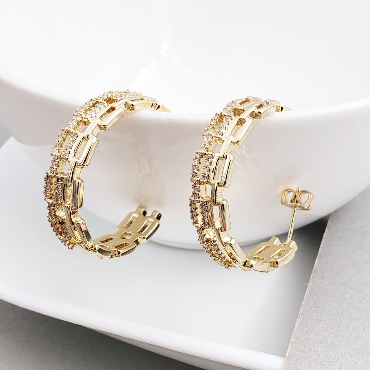 Stylish Gold Copper Chandbali Stud Earring Pair For Women