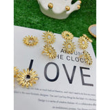 Daisy Sun Flower Glossy 18K Gold Stud Earring for Women