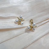 Flower Pearl Cubic Zirconia 18K Gold Copper Stud Earring for Women