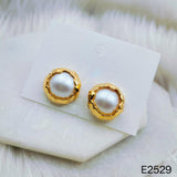 Wrapped Beaten 18K Gold Pearl Stud Earring for Women