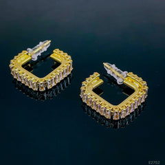 Baguette Cubic Zirconia Square 18K Gold Anti Tarnish Hoop Earring for Women