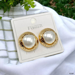 12 Mm Pearl Beaten 18K Gold White Anti Tarnish Stud Earring For Women