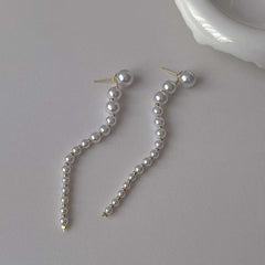 Pearl White 18K Gold Anti Tarnish Dangler Tassel Earring For Women