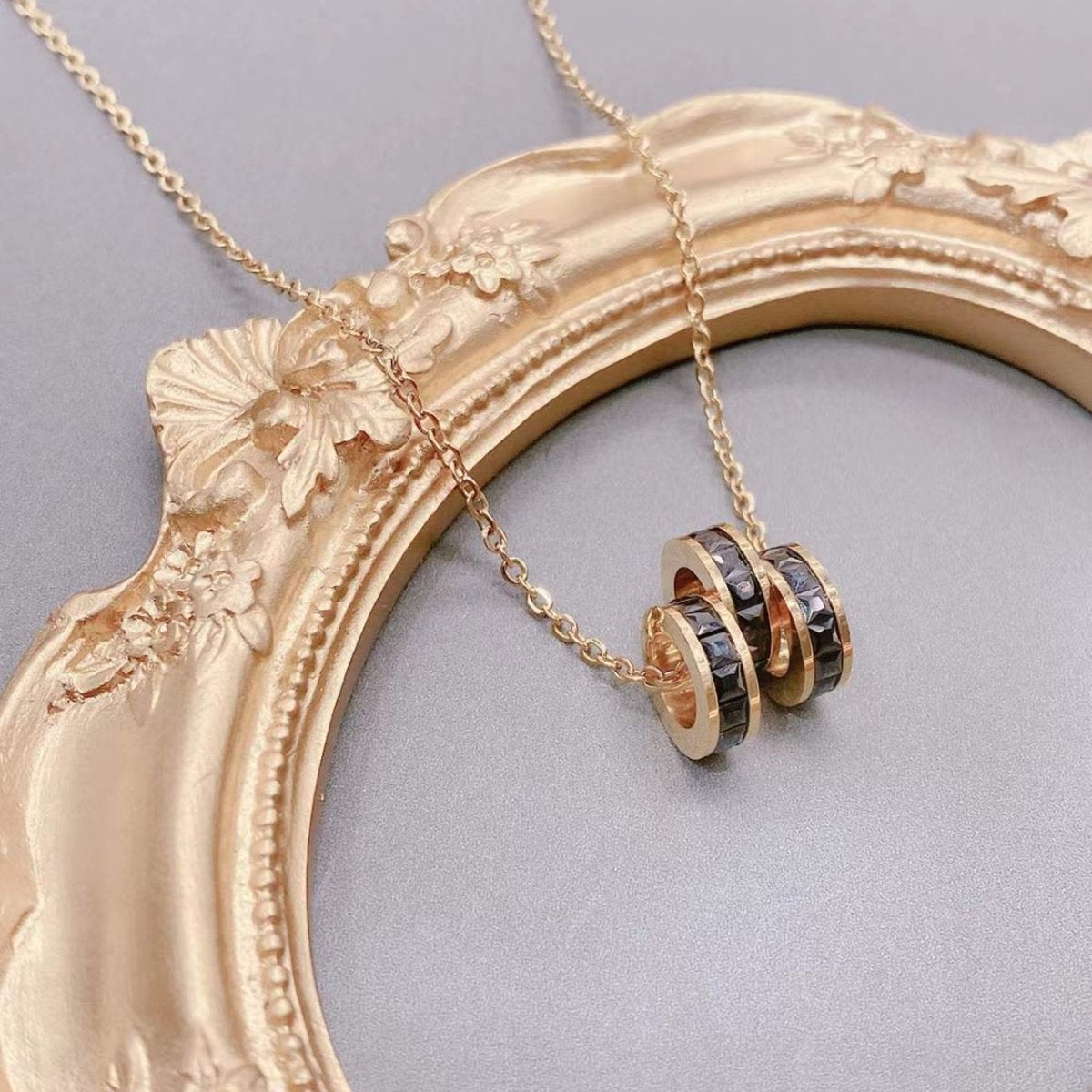 The Core Circle Necklace | Rose Gold | Joma Jewellery