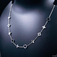 Round Star Gold Clover Stainless Steel Necklace Pendant Chain For Women