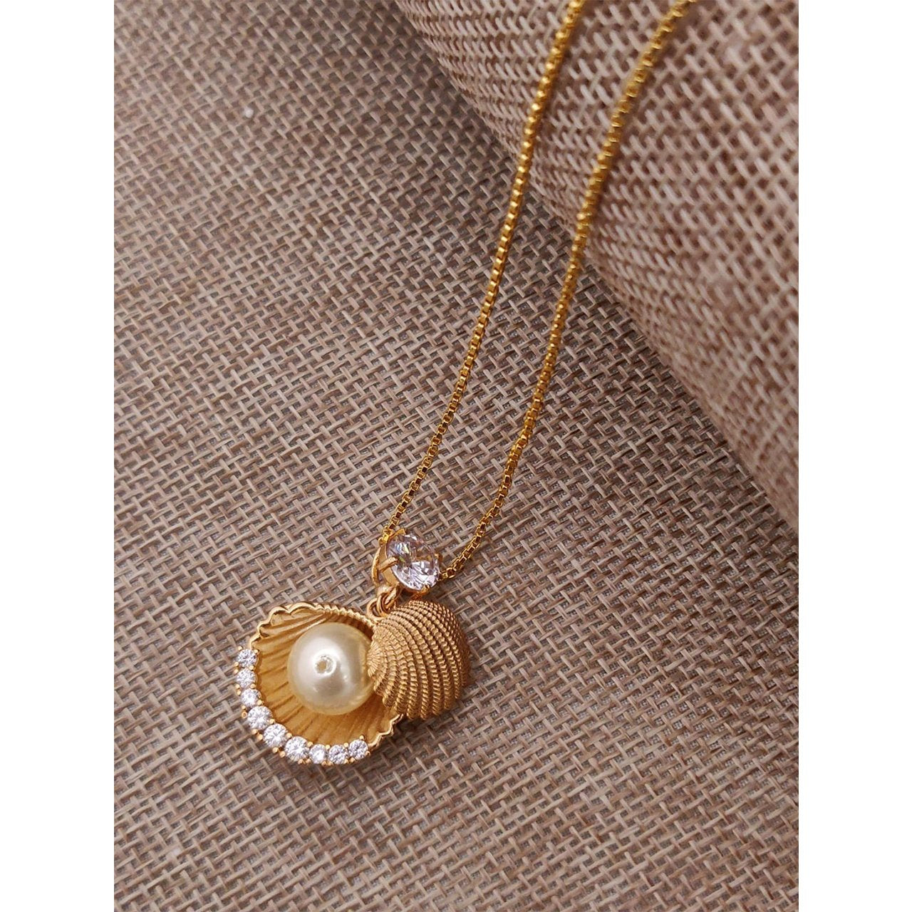 Shell Pearl Gold Copper Pendant Necklace Chain For Women