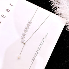 Stainless Steel Crystal Flower Necklace Chain For Women White