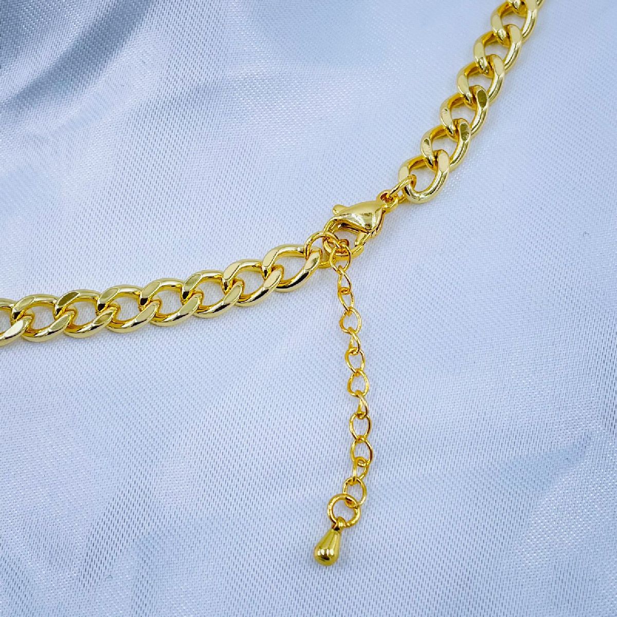 3.50 Carat Diamond Yellow Gold Panther Link Necklace - petersuchyjewelers
