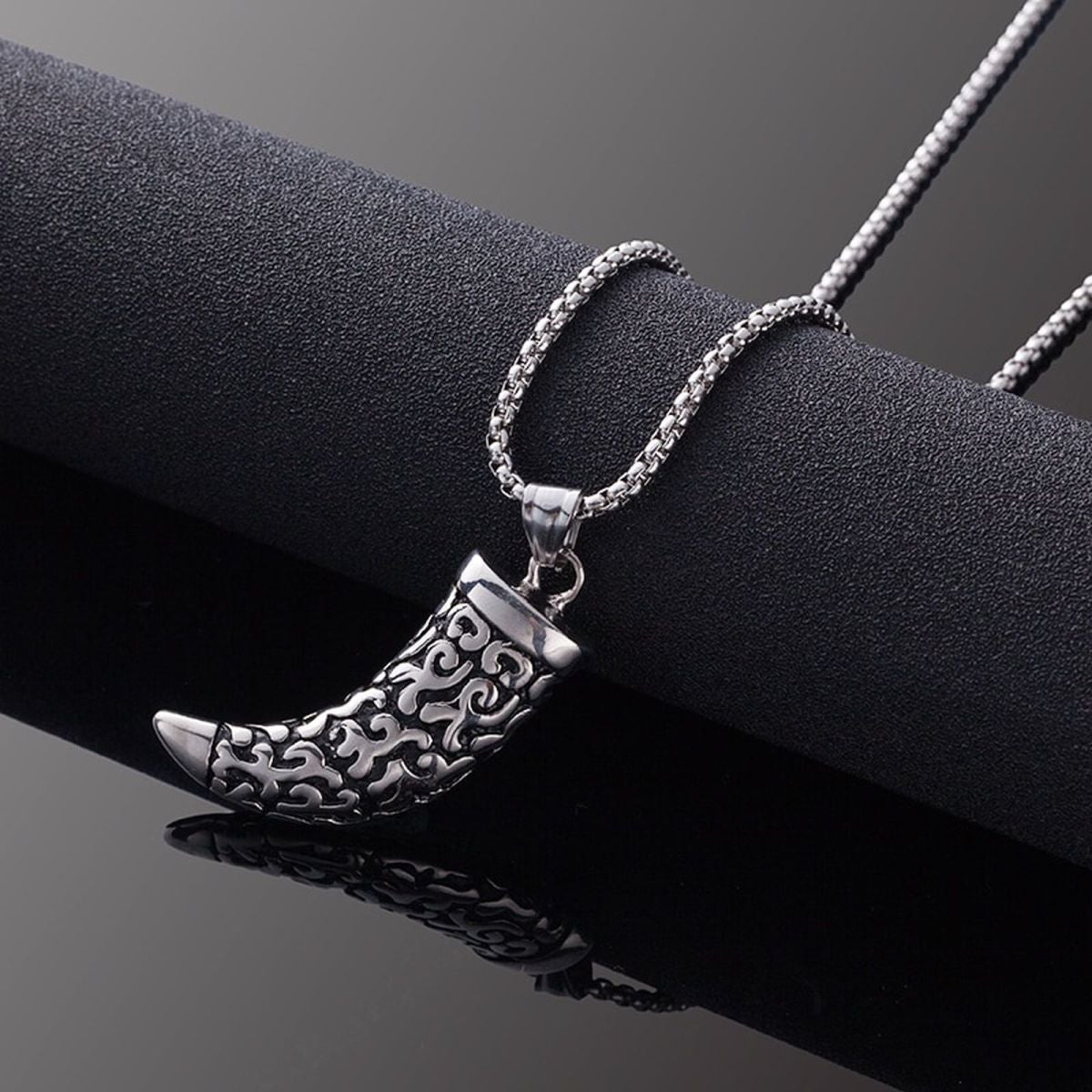 Wolf Tooth Replica Silver Stainless Steel Pendant Chain