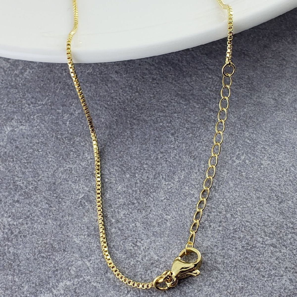 Dascusto Personalized 3D 18K Gold Plated Double Diamond Personalised Pendant  Necklace With Nameplate And Two Tone Chain For Women 230710 From Xue08,  $14.45 | DHgate.Com